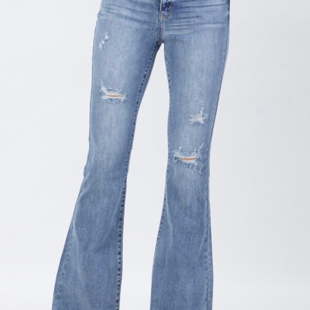 Judy Blue destroy flare jeans